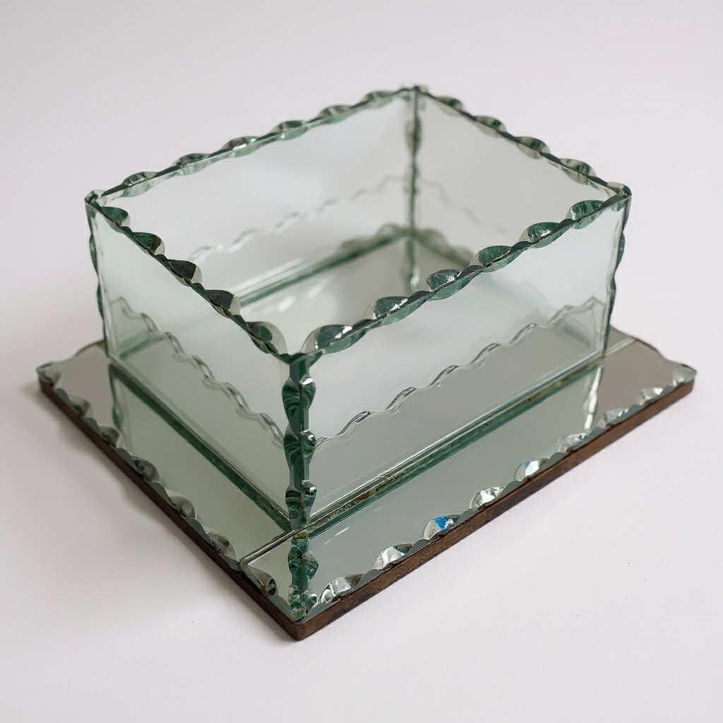 Vintage Mirrored Vanity Jewellery Box With Scalloped Glass Edges