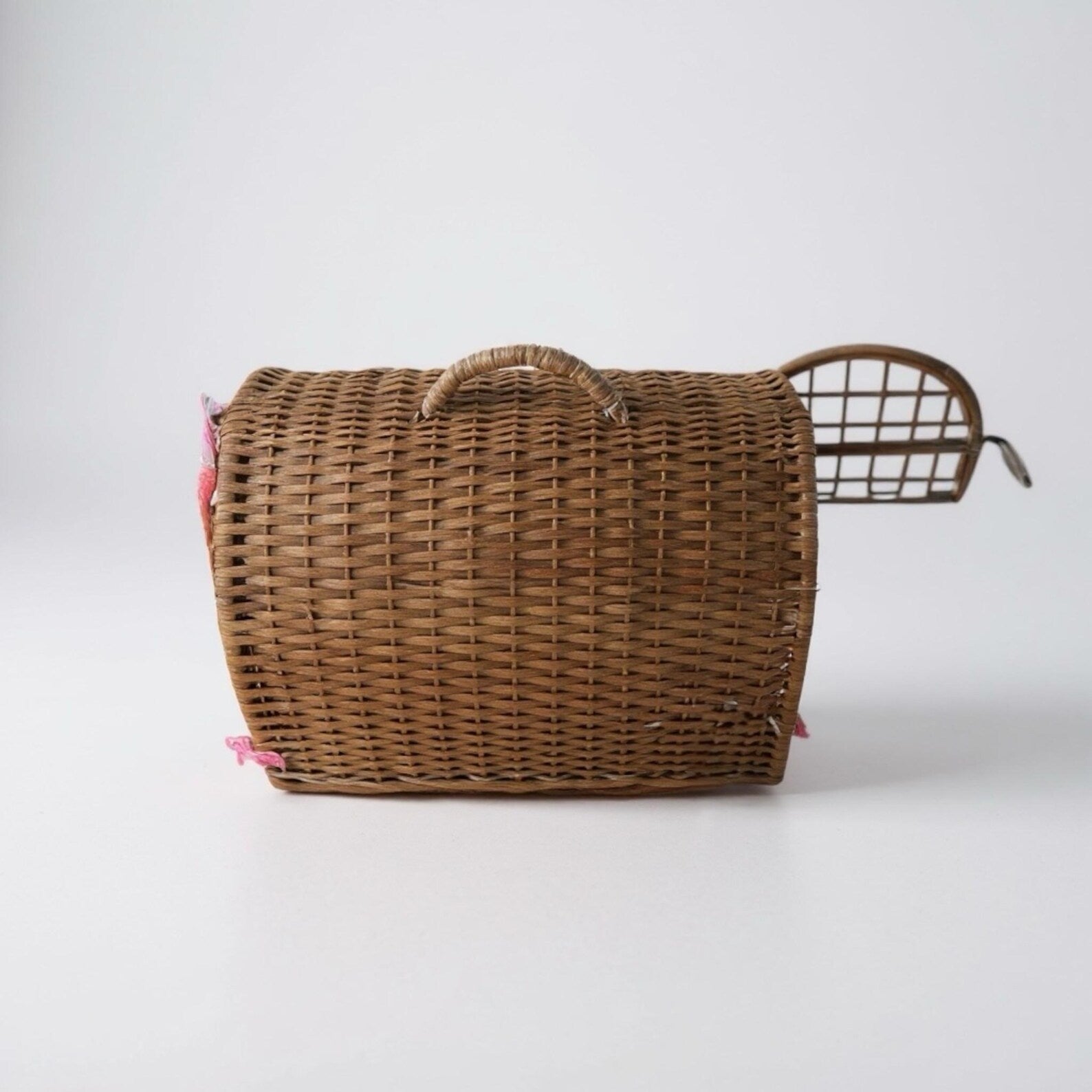Vintage Wicker Pet Carrier - Retro Cat or Small Dog Basket