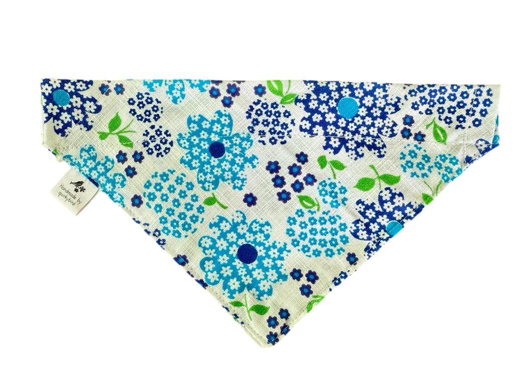 Vintage 60s Fabric Dog Bandanas - Leash-Loop Style