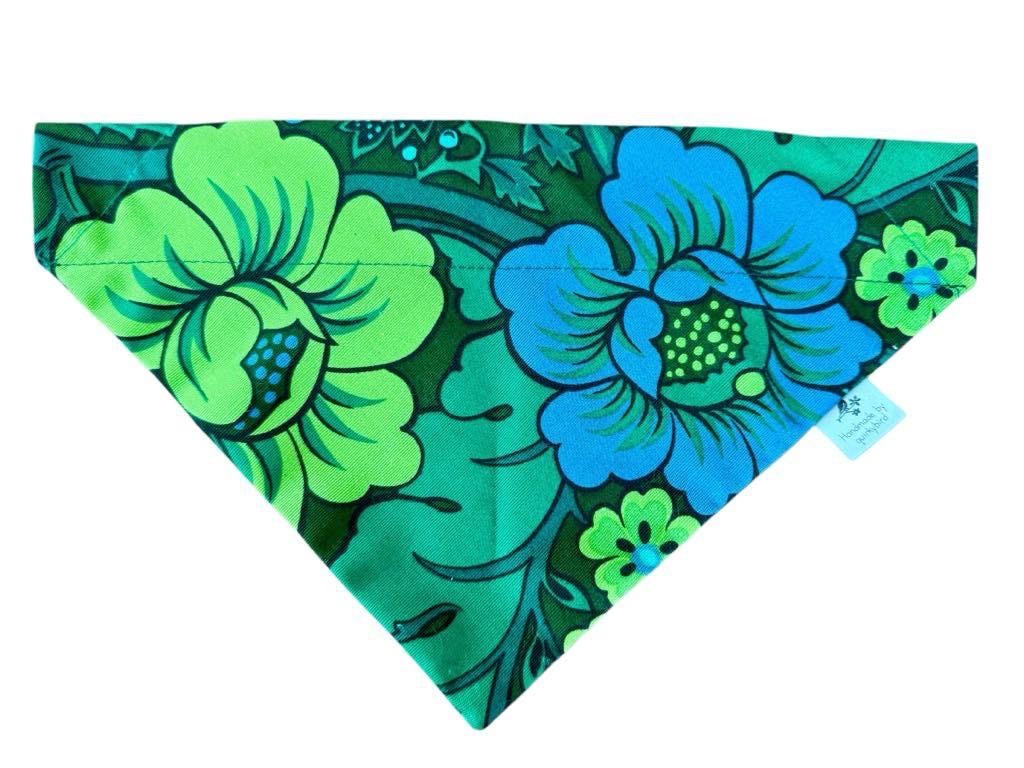 Vintage 60s Fabric Dog Bandanas - Leash-Loop Style