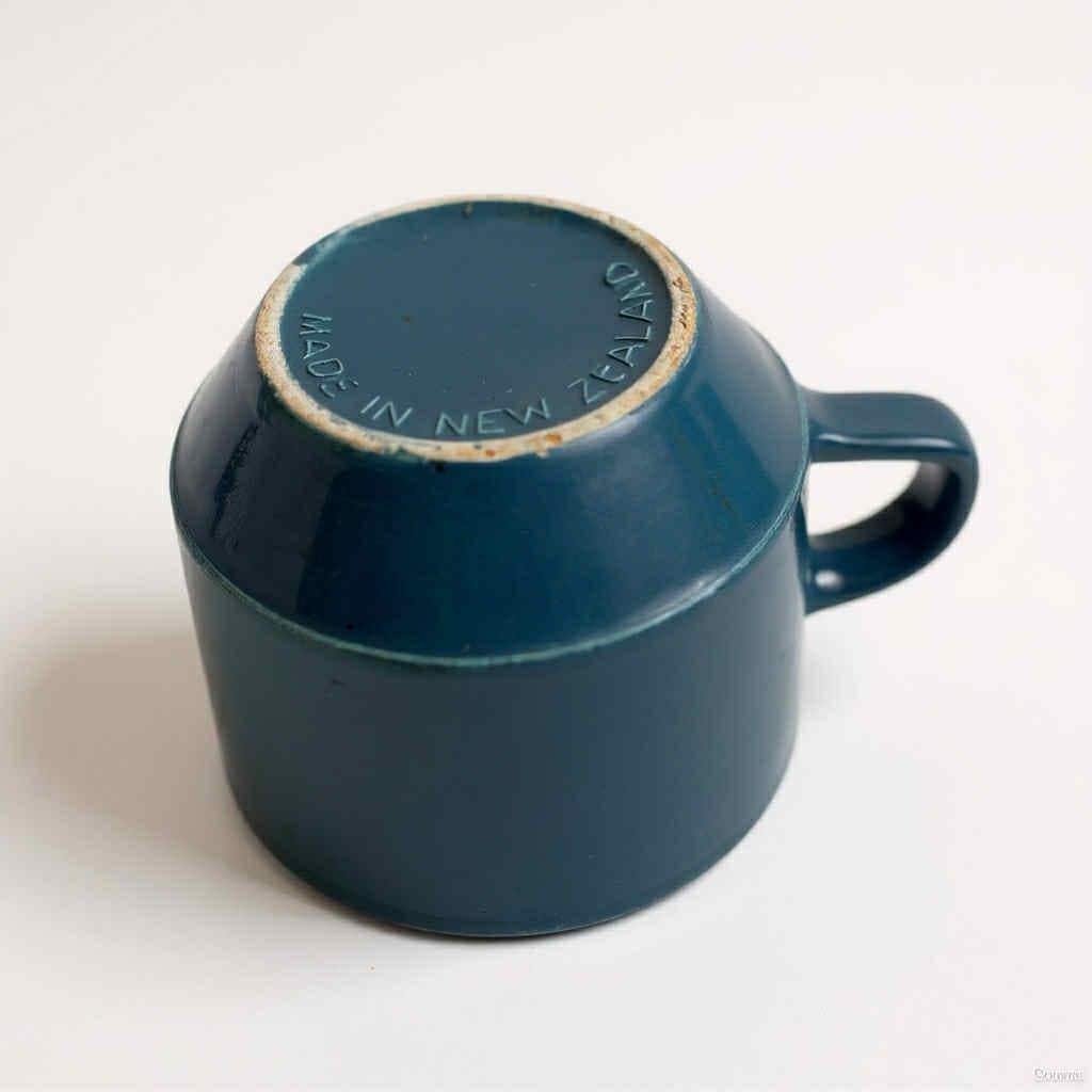 Set of 3 Vintage Crown Lynn Mugs NZ Pottery - Deep Teal Glaze