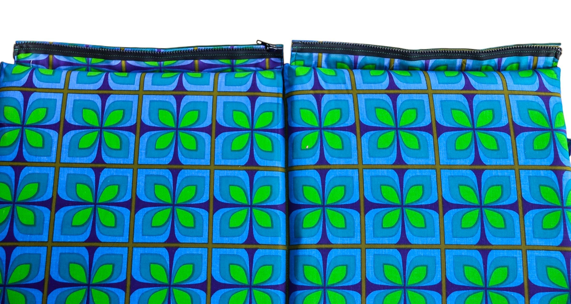 Vintage Inspired Foldable Mat